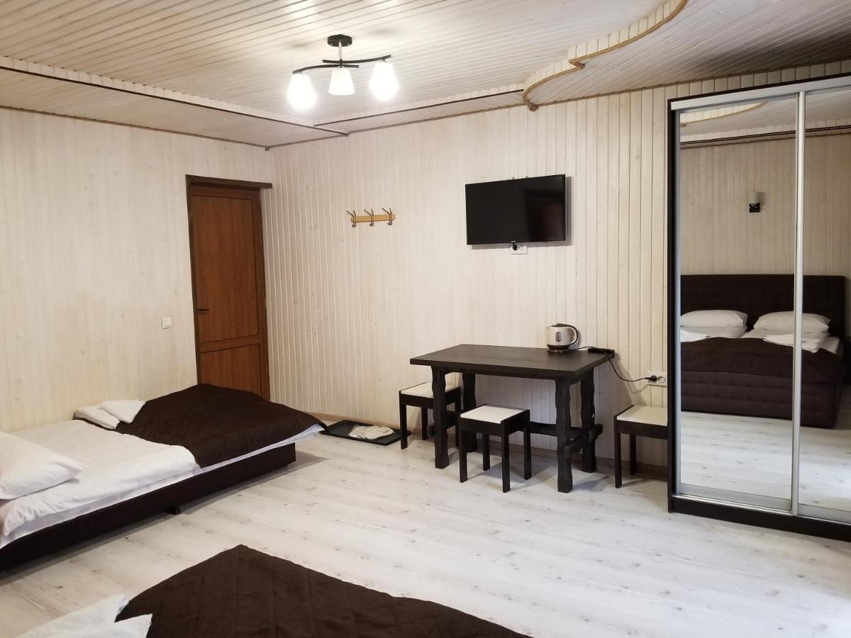 Guest House Mountain บูโคเวล ภายนอก รูปภาพ